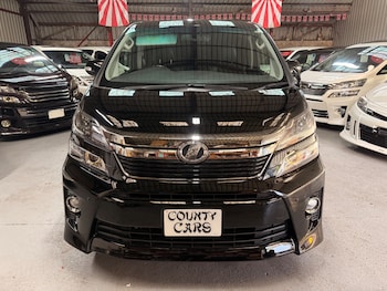 Used Toyota Vellfire 2013 for sale - 77201718: Photo