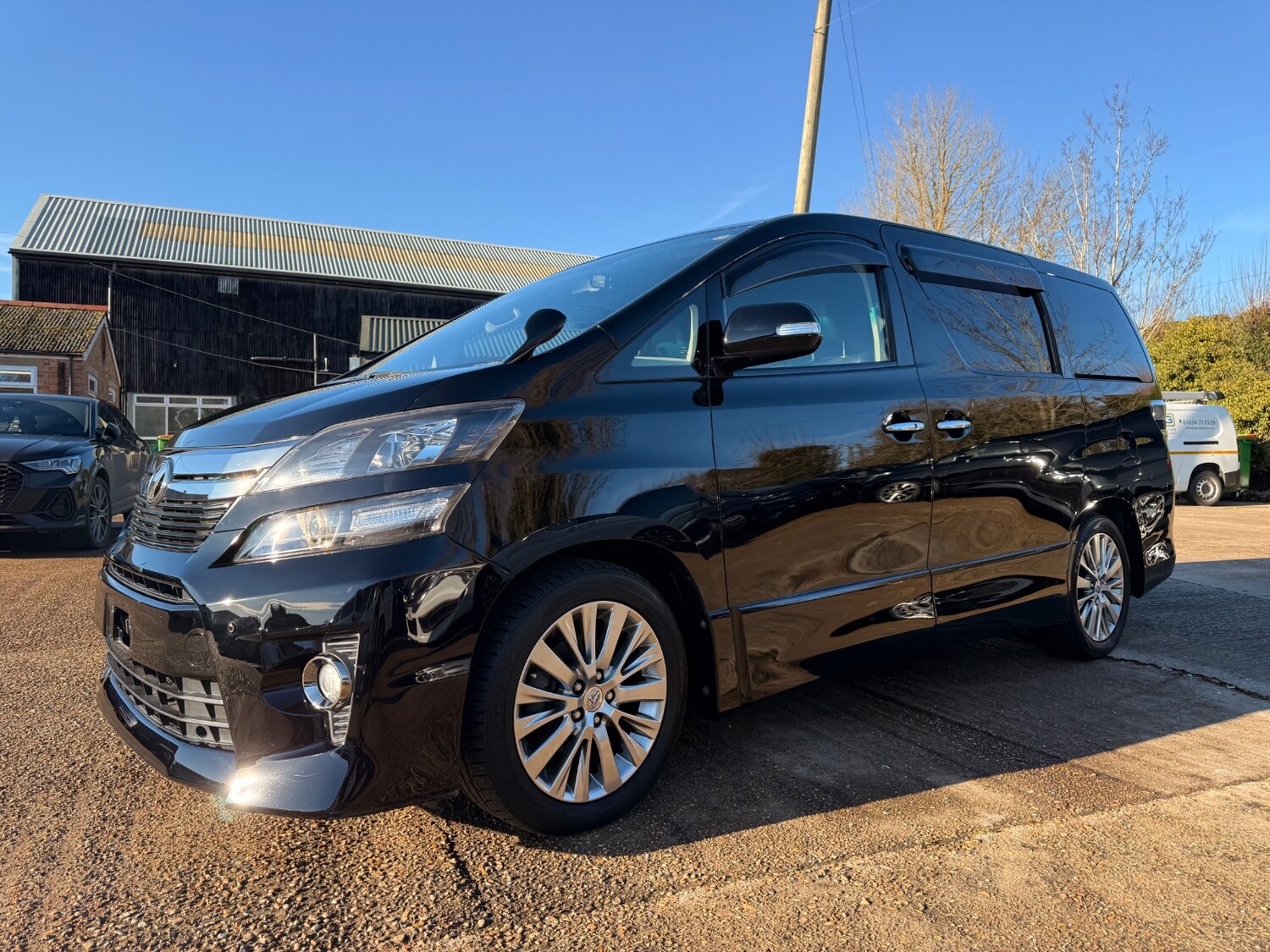 Used Toyota Vellfire 2013 for sale - 77201718: Photo 41