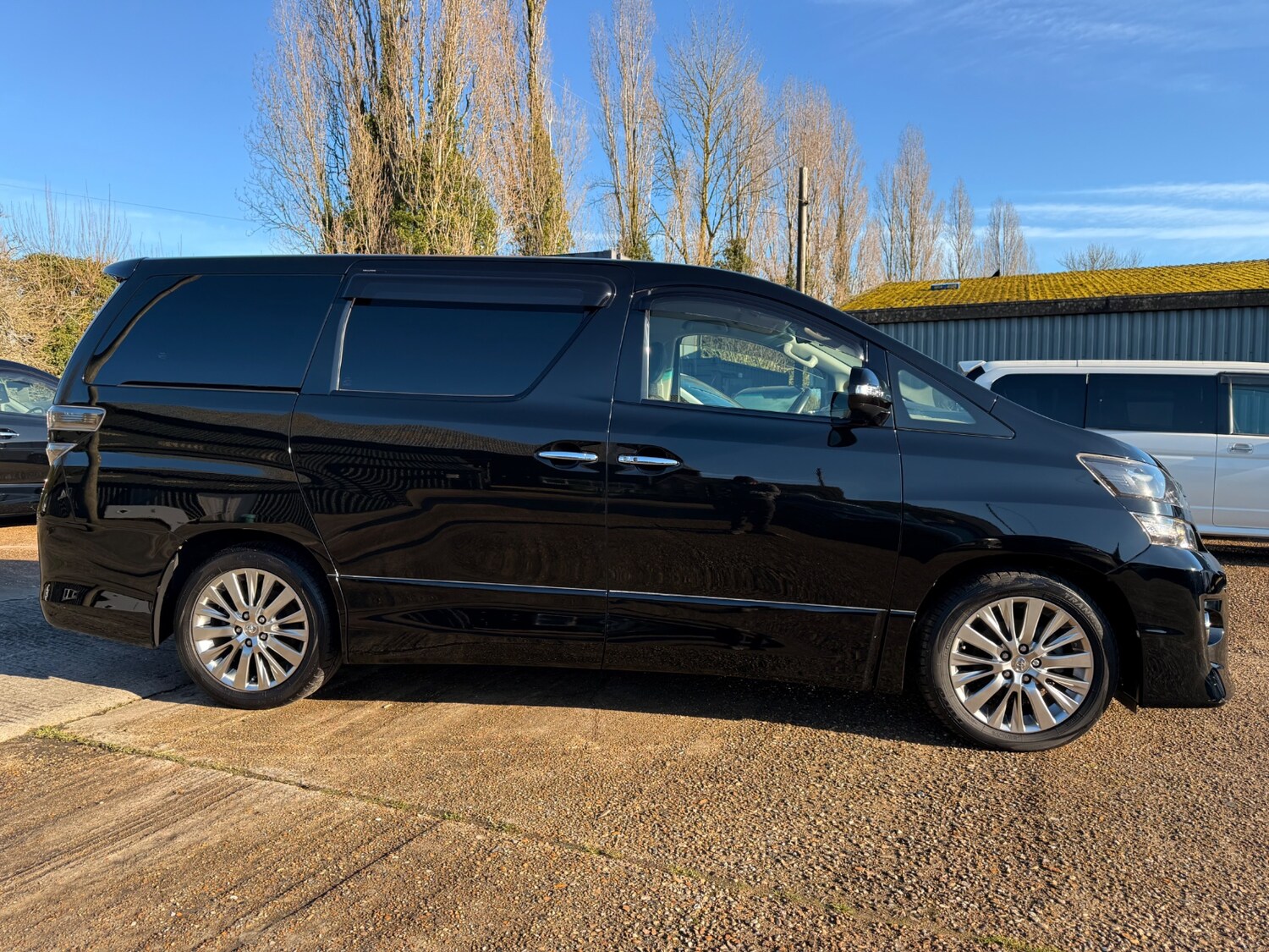 Used Toyota Vellfire 2013 for sale - 77201718: Photo 44