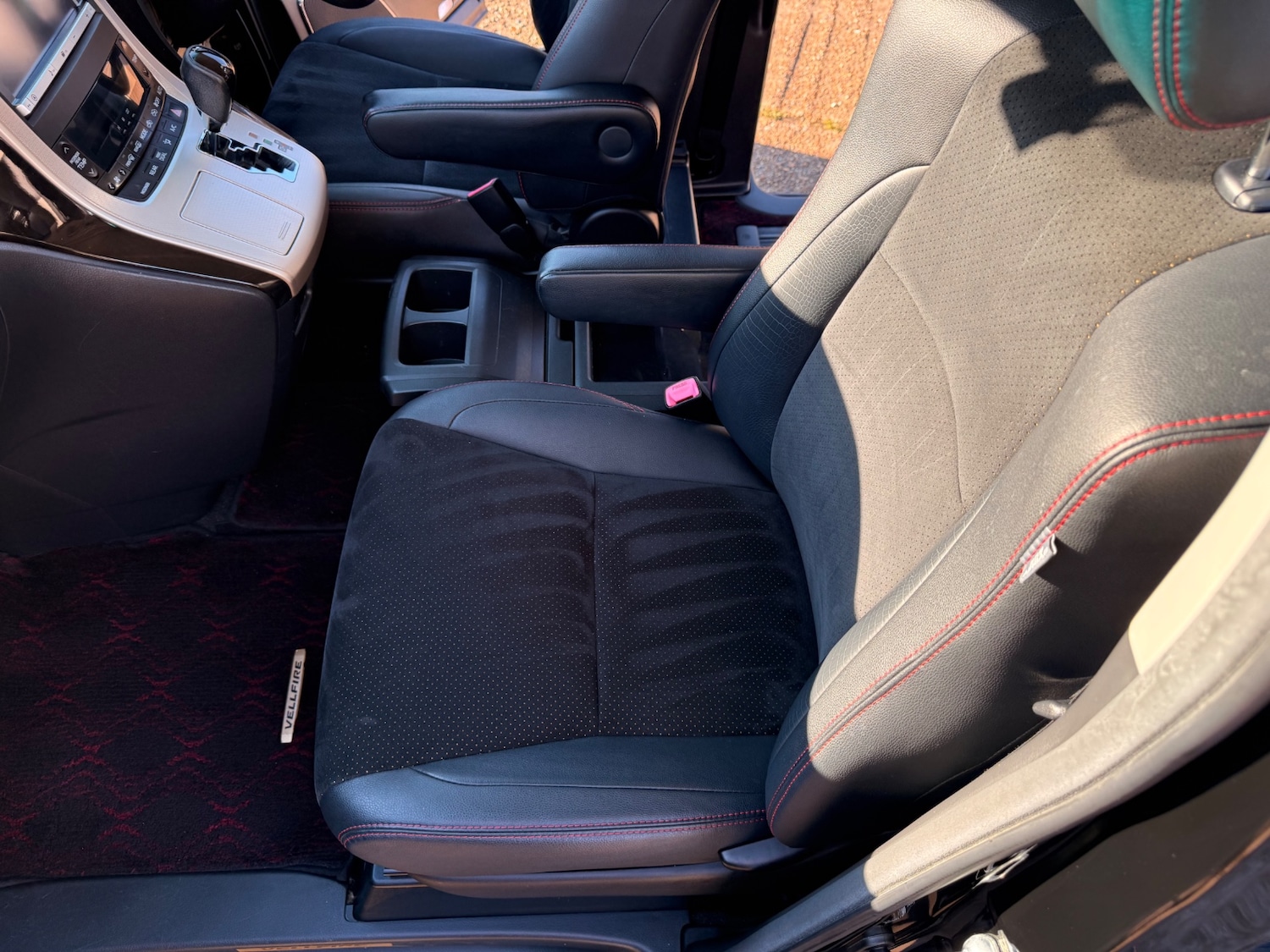 Used Toyota Vellfire 2013 for sale - 77201718: Photo 65