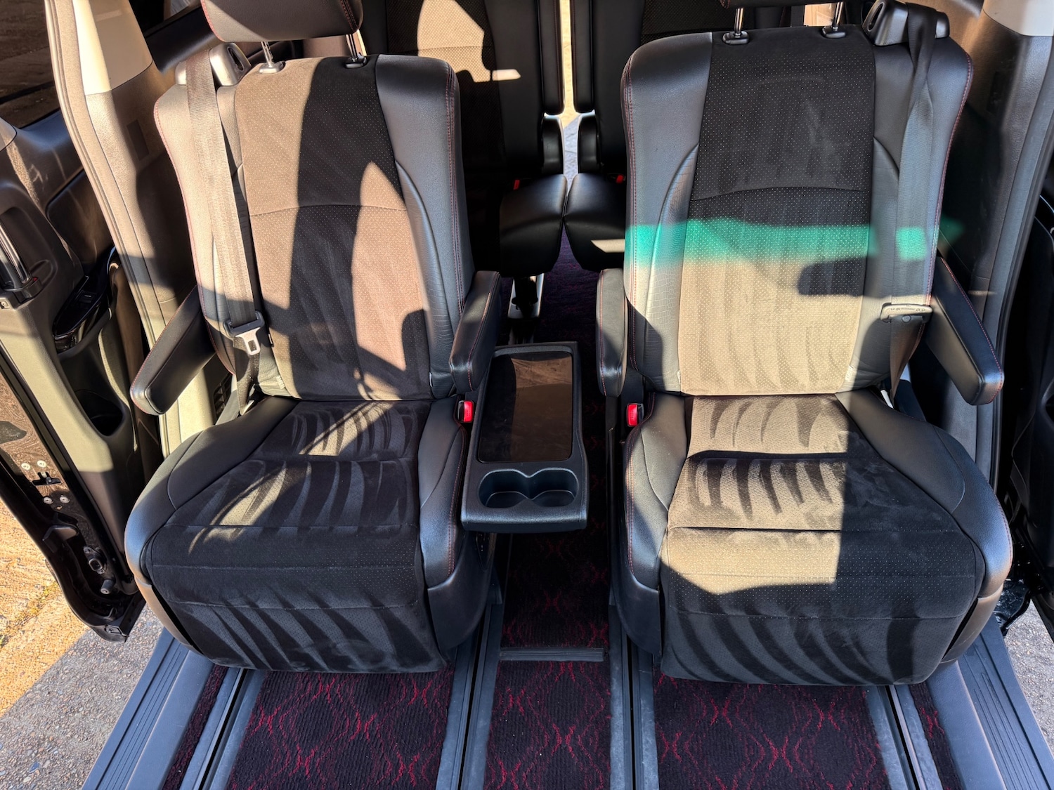 Used Toyota Vellfire 2013 for sale - 77201718: Photo 73