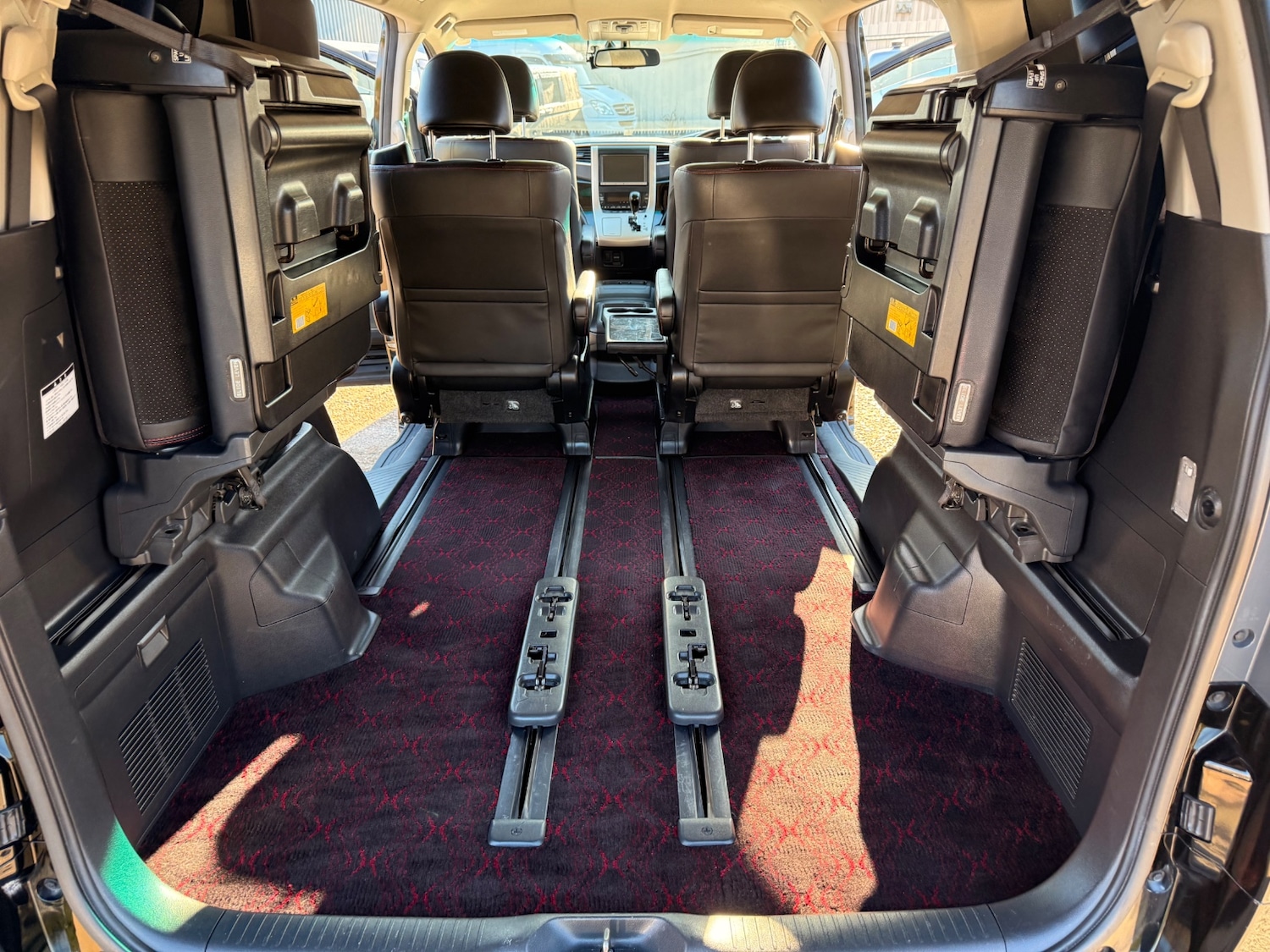 Used Toyota Vellfire 2013 for sale - 77201718: Photo 83