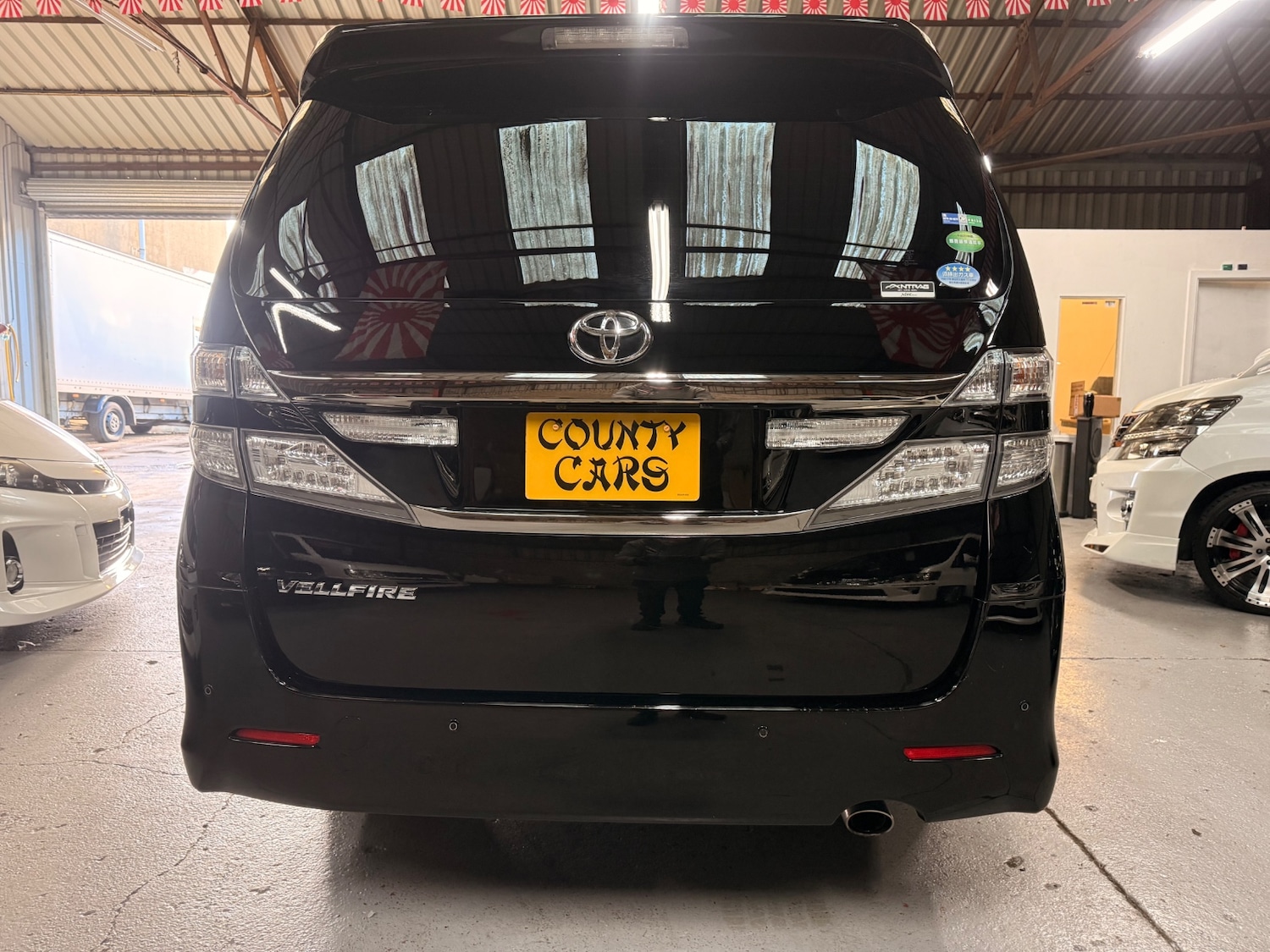 Used Toyota Vellfire 2013 for sale - 77201718: Photo 9