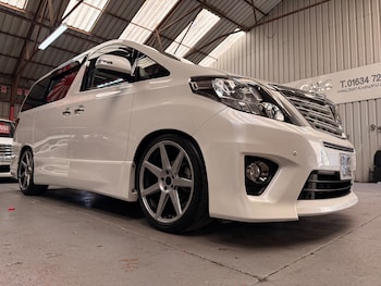 Used Toyota Alphard 2014 for sale - 79025254: Photo