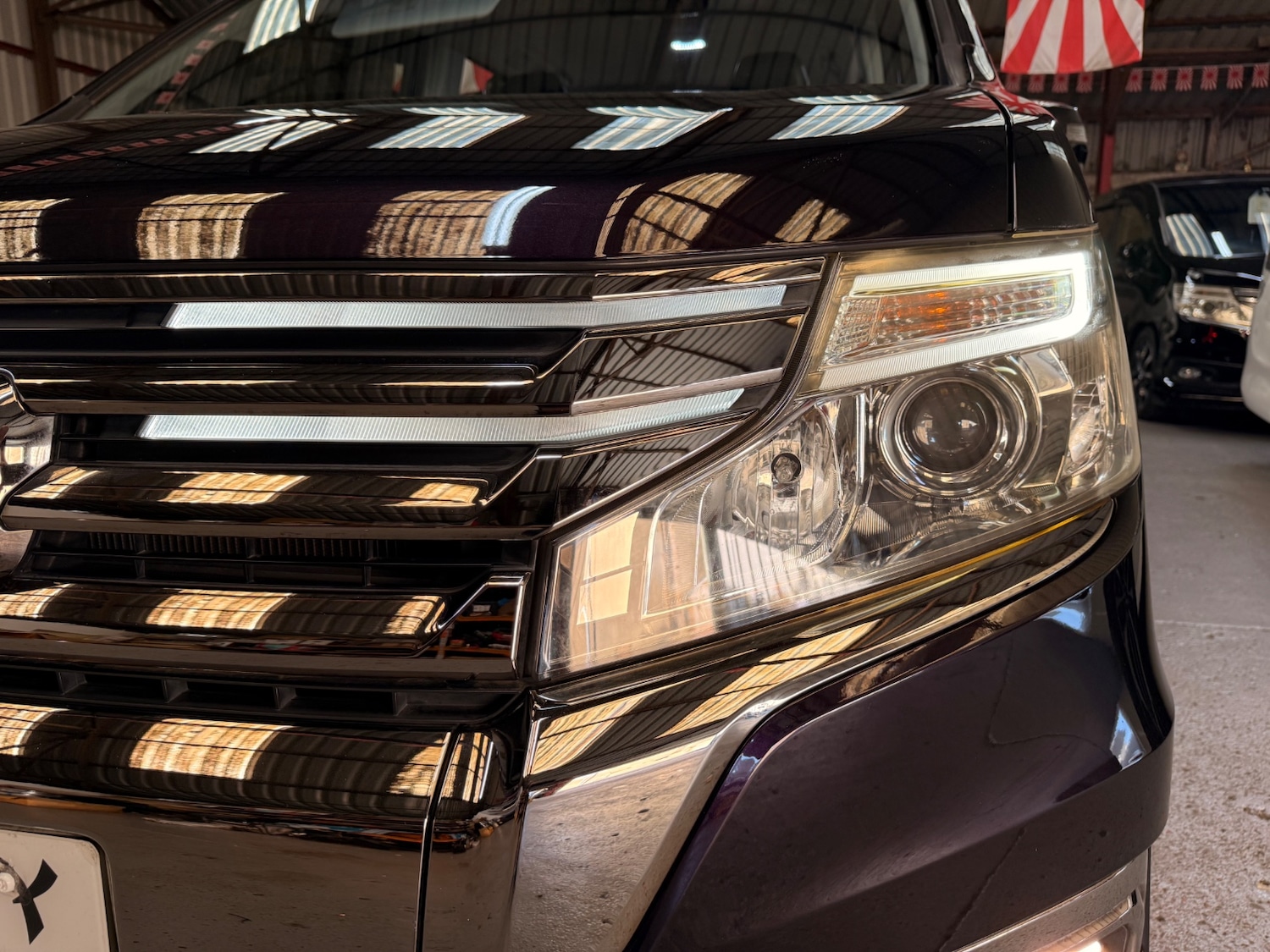 Used Honda Stepwagon 2013 for sale - 77954488: Photo 24