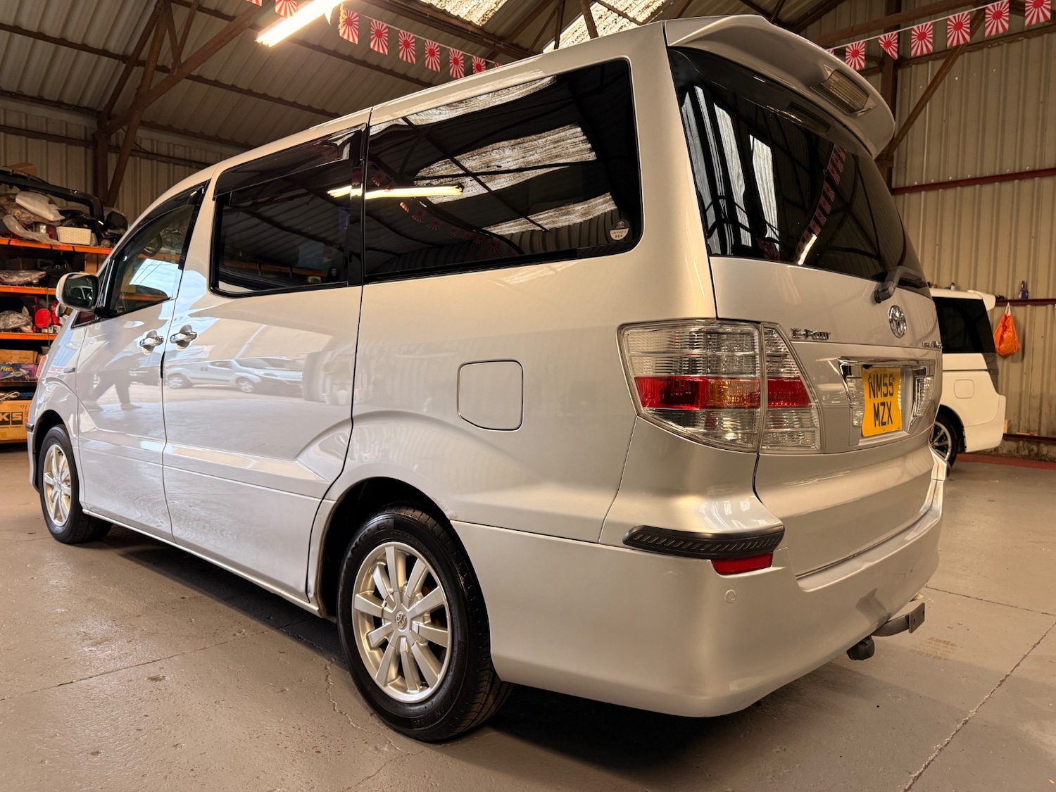 Used Toyota Alphard 2005 for sale - 76534555: Photo 7