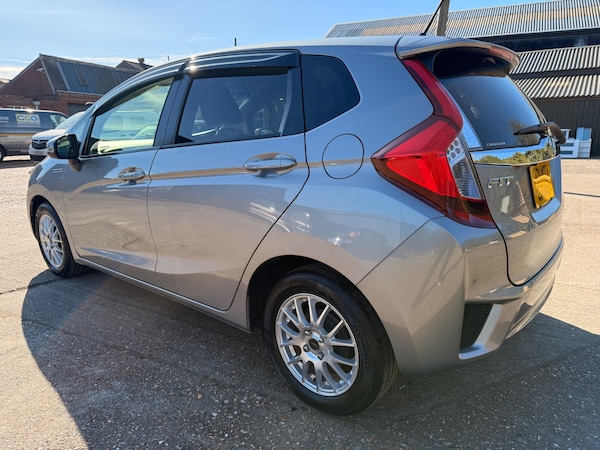 Used Honda Fit 2016 for sale - 74211451: Photo 10
