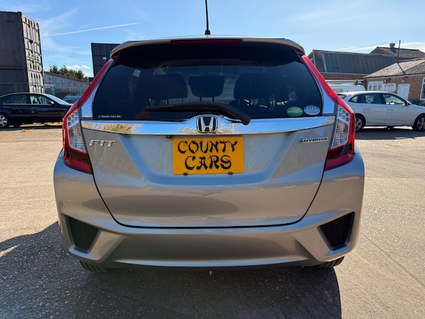 Used Honda Fit 2016 for sale - 74211451: Photo 7