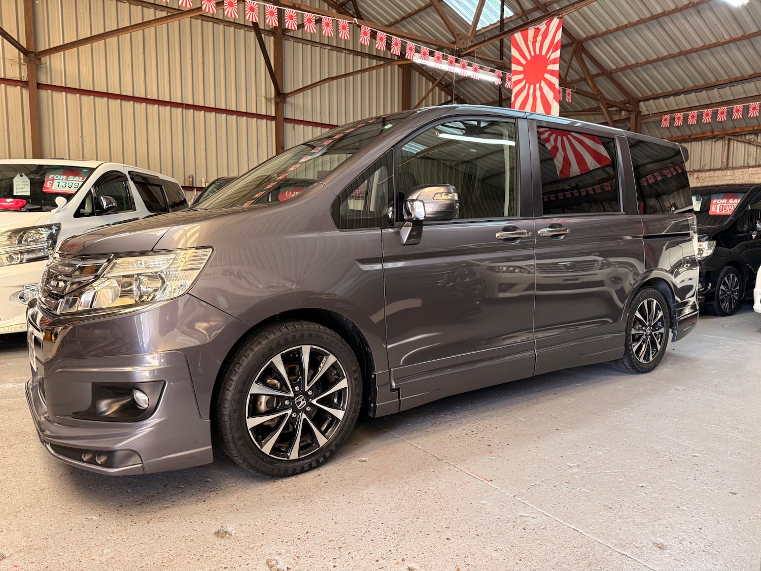 Used Honda Stepwagon 2014 for sale - 77438660: Photo 11