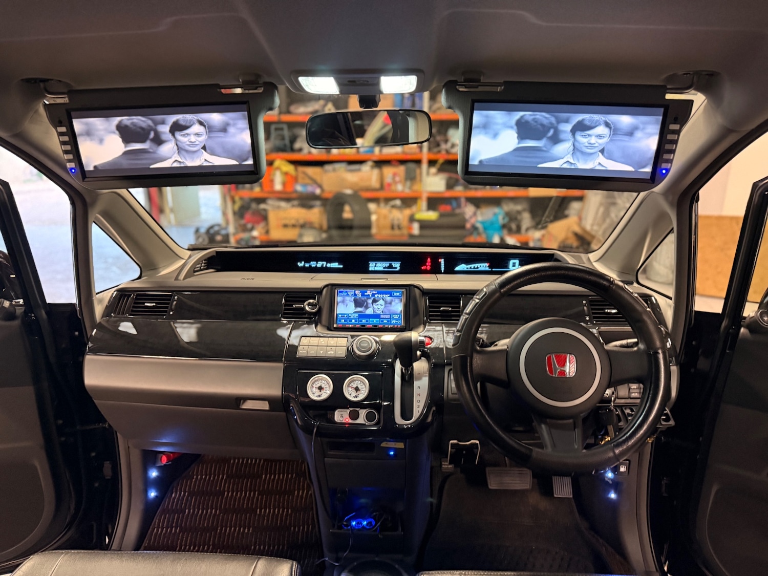 Used Honda Stepwagon 2006 for sale - 76986855: Photo 18