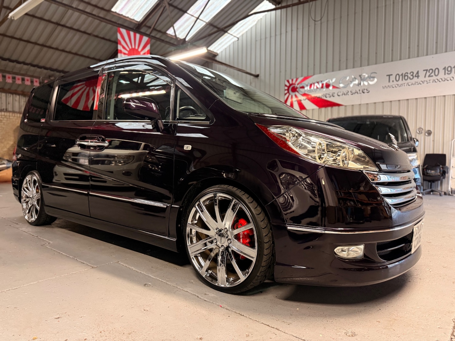 Used Honda Stepwagon 2006 for sale - 76986855: Photo 2