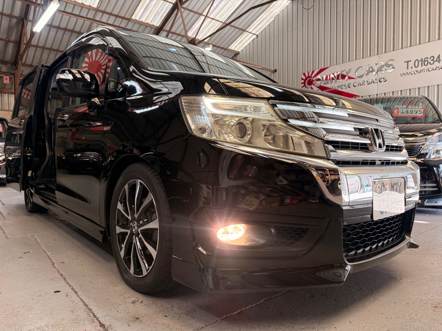 Used Honda Stepwagon 2013 for sale - 77767187: Photo 23