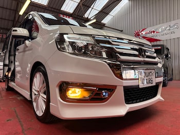 Used Honda Stepwagon 2014 for sale - 75807316: Photo