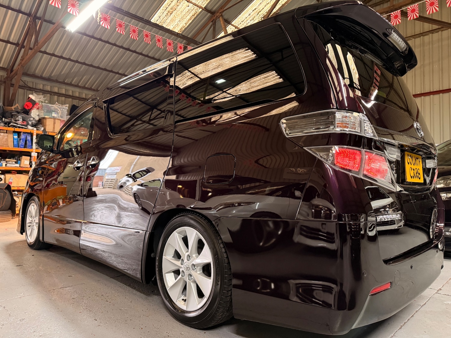 Used Toyota Vellfire 2013 for sale - 77118850: Photo 11