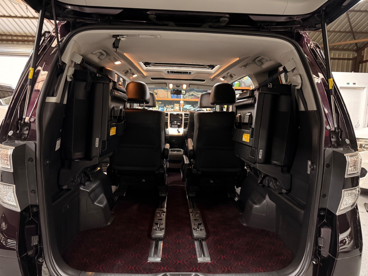 Used Toyota Vellfire 2013 for sale - 77118850: Photo 20