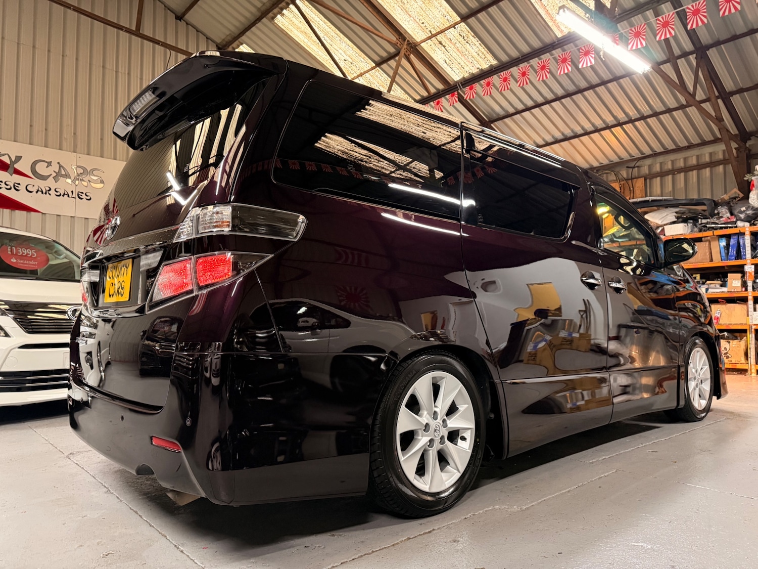 Used Toyota Vellfire 2013 for sale - 77118850: Photo 5