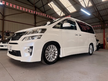 Used Toyota Vellfire 2014 for sale - 78415422: Photo