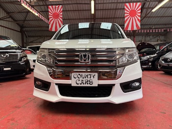 Used Honda Stepwagon 2013 for sale - 75338399: Photo