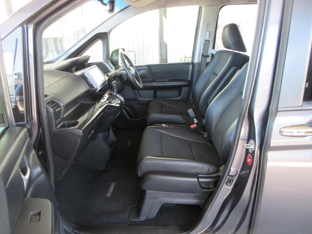 Used Honda Stepwagon 2014 for sale - 76098415: Photo 10