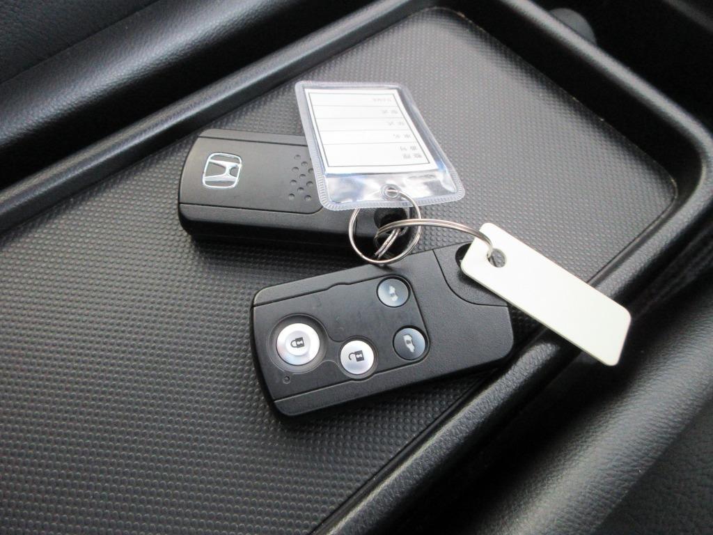 Used Honda Stepwagon 2014 for sale - 76098415: Photo 18