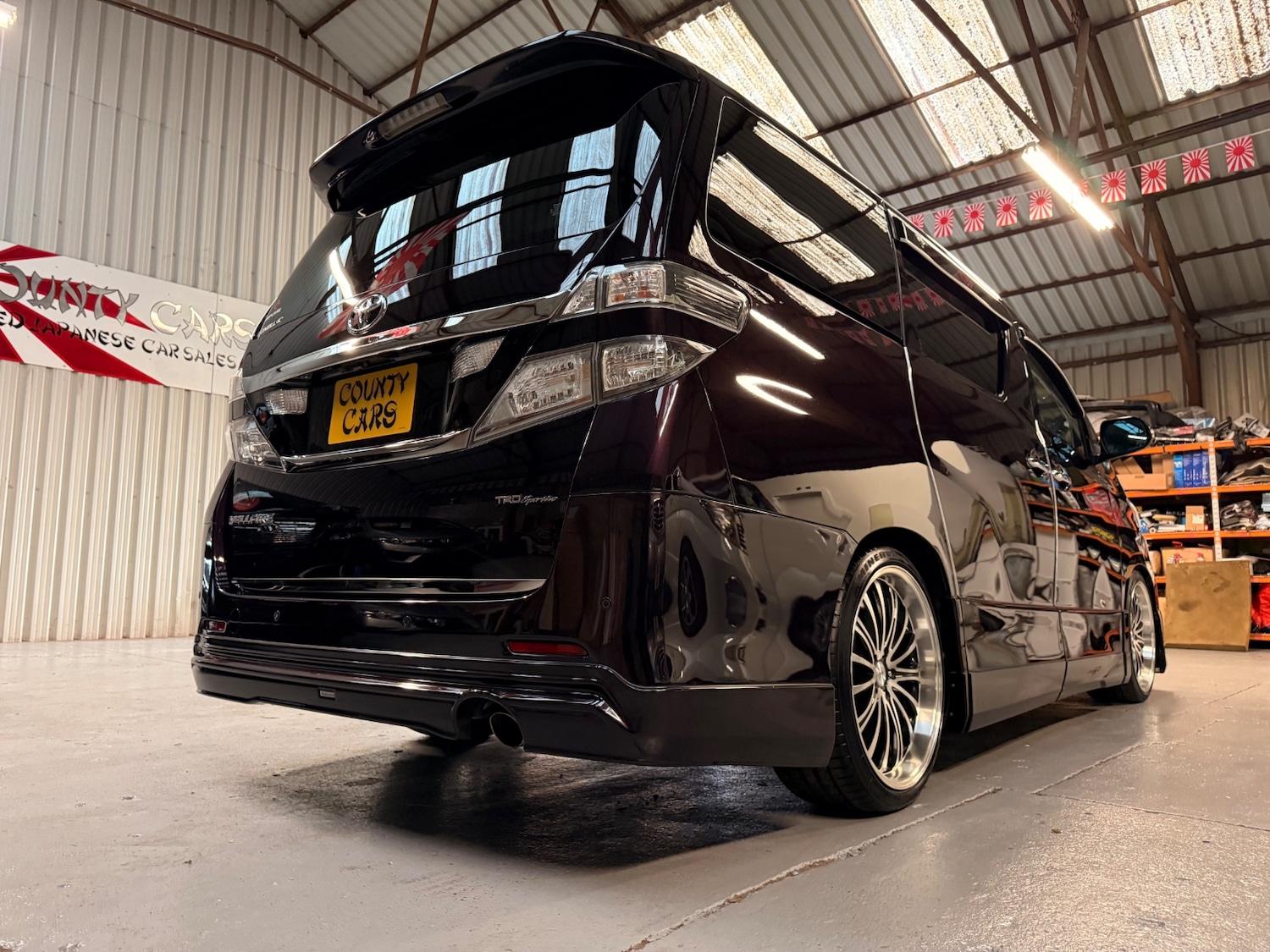 Used Toyota Vellfire 2010 for sale - 76699639: Photo 8