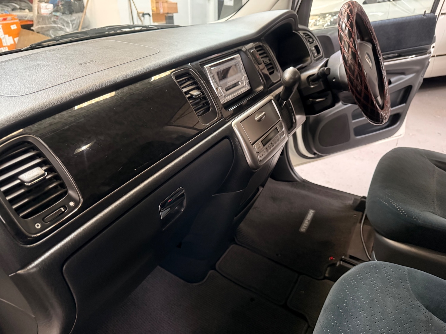 Used Honda Stepwagon 2005 for sale - 77201633: Photo 15