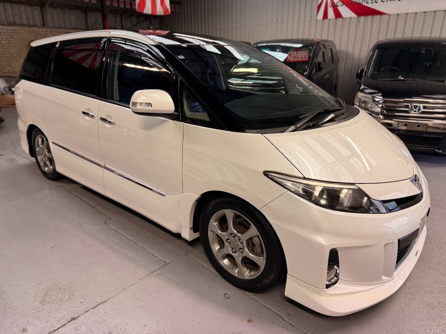 Used Toyota Estima 2014 for sale - 76974812: Photo 11