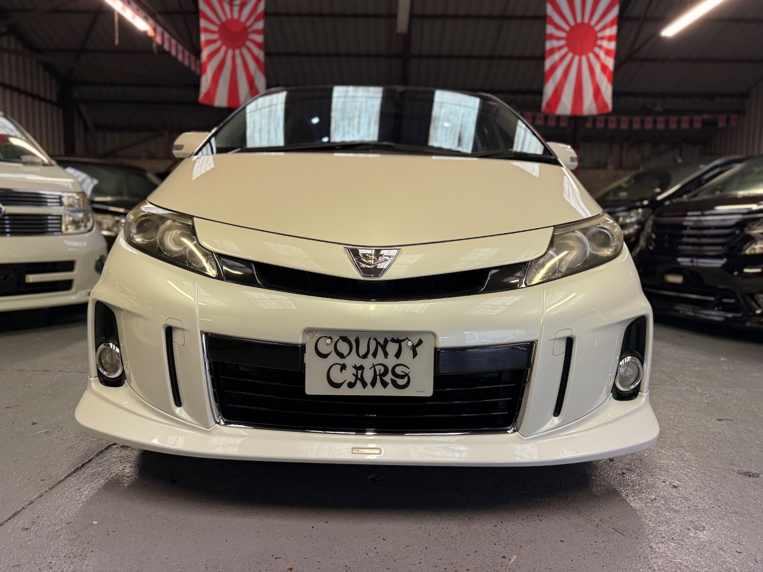 Used Toyota Estima 2014 for sale - 76974812: Photo 3