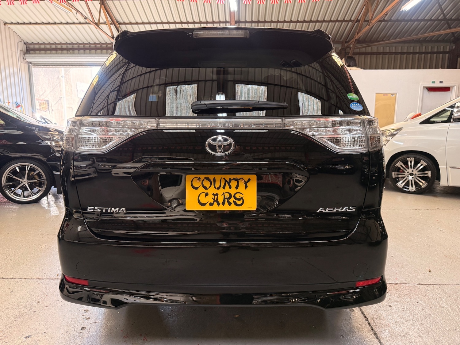 Used Toyota Estima 2012 for sale - 77736080: Photo 5