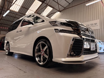 Used Toyota Vellfire 2015 for sale - 78998112: Photo