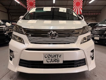Used Toyota Vellfire 2014 for sale - 77558823: Photo