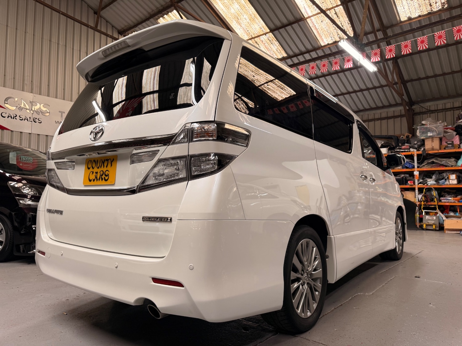 Used Toyota Vellfire 2014 for sale - 77558823: Photo 8