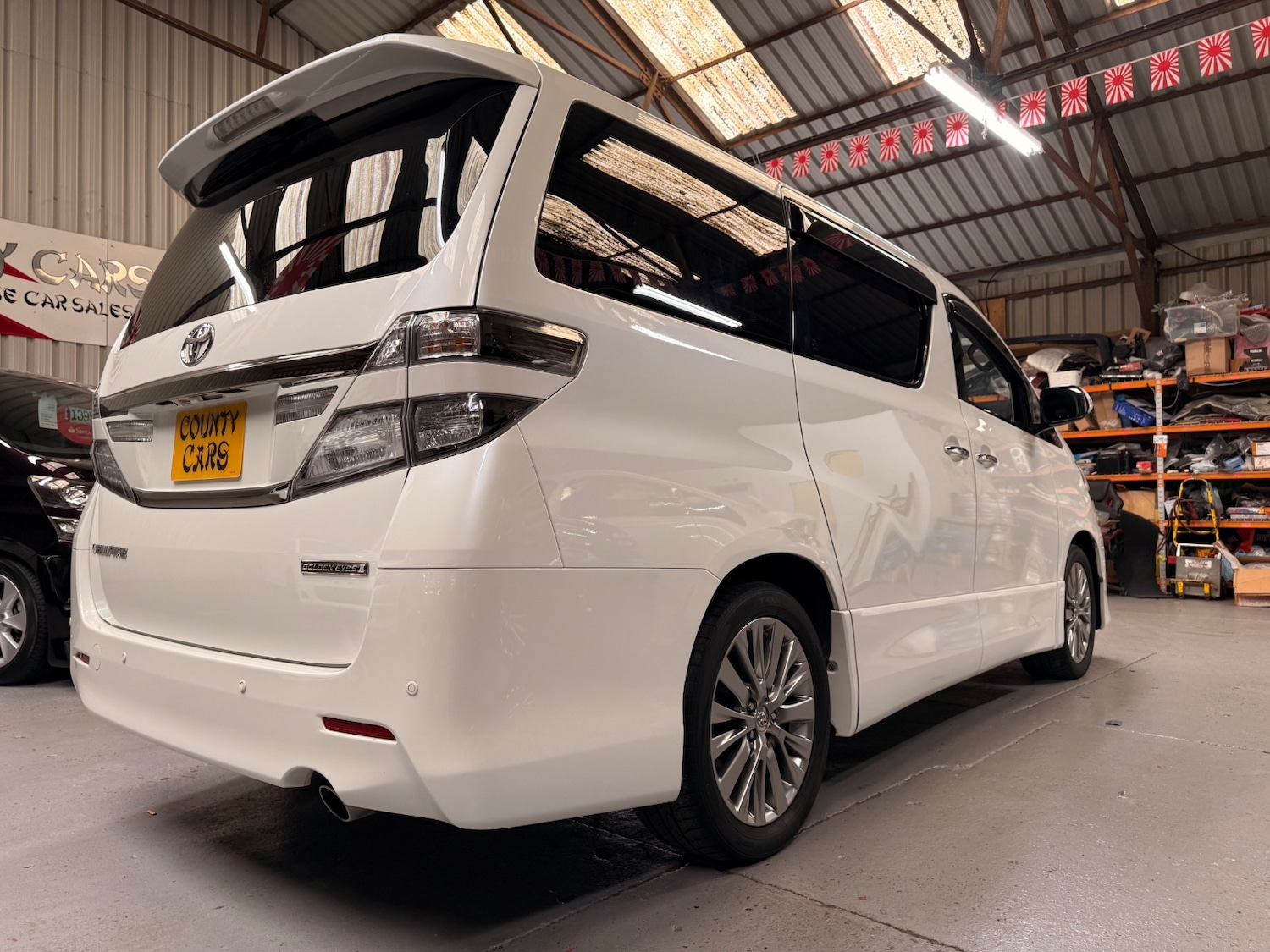 Used Toyota Vellfire 2014 for sale - 77558823: Photo 9