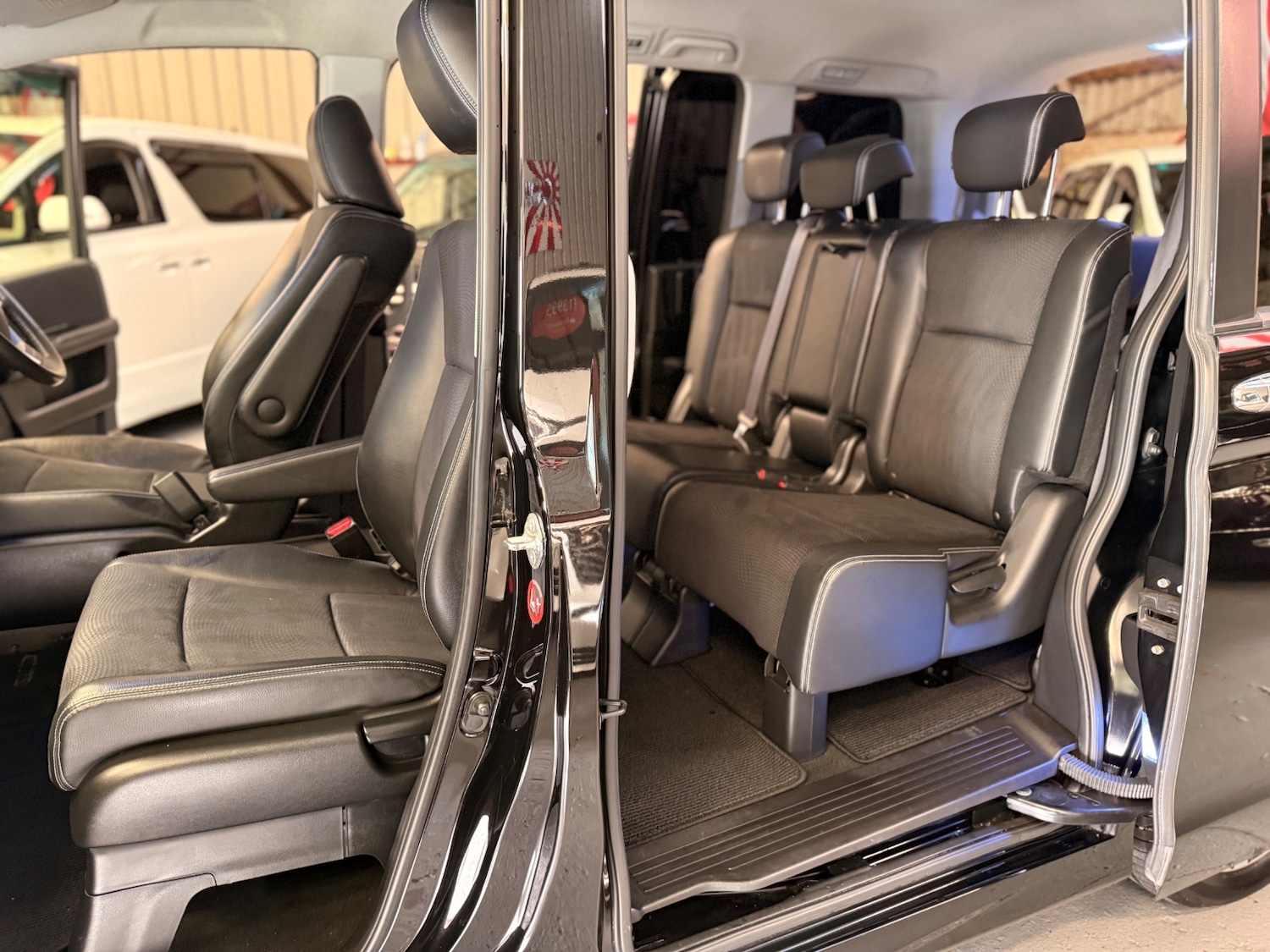 Used Honda Stepwagon 2014 for sale - 77019521: Photo 15