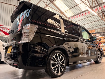 Used Honda Stepwagon 2014 for sale - 77019521: Photo