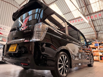 Used Honda Stepwagon 2014 for sale - 77019521: Photo