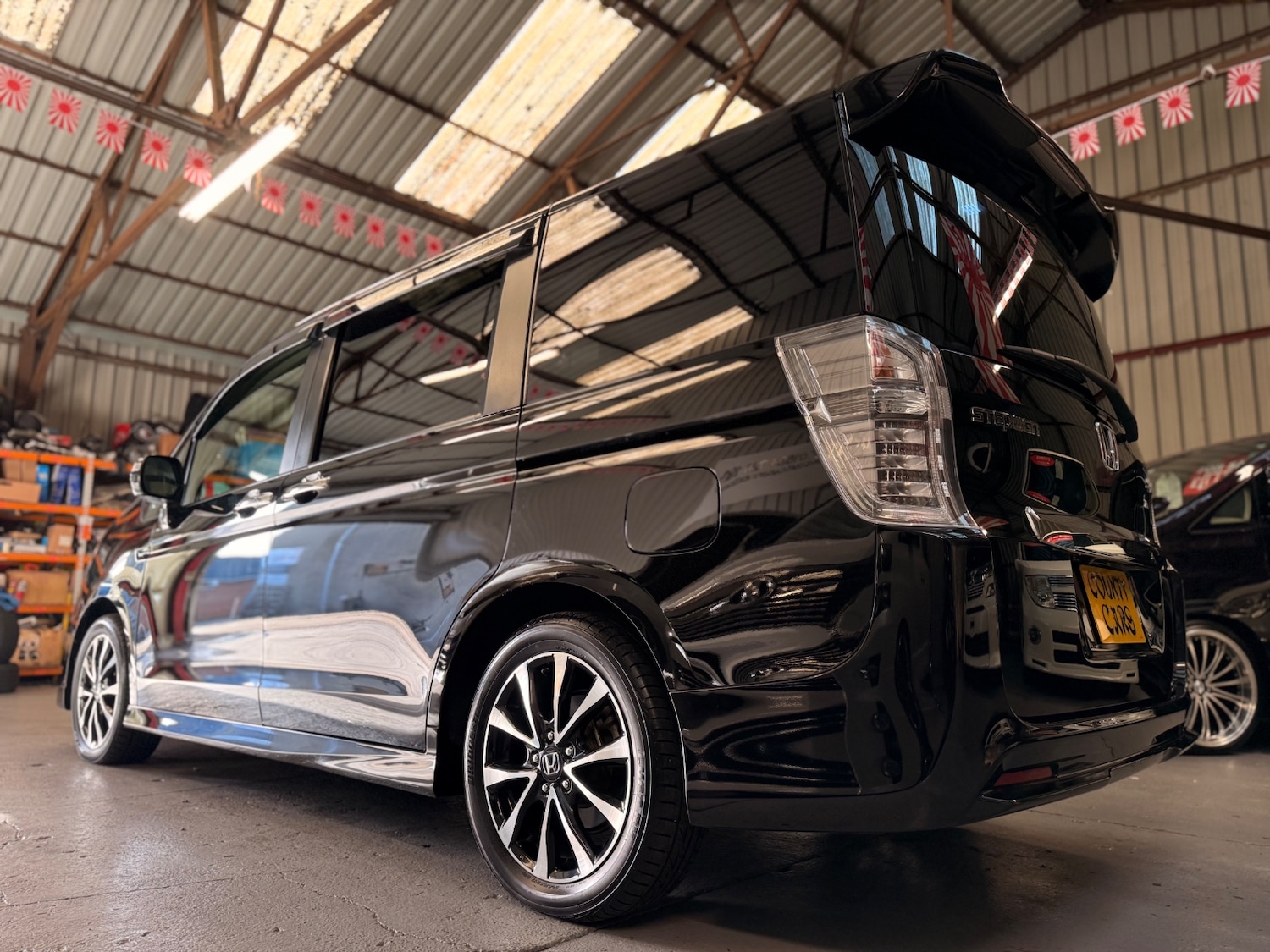 Used Honda Stepwagon 2014 for sale - 77019521: Photo 6