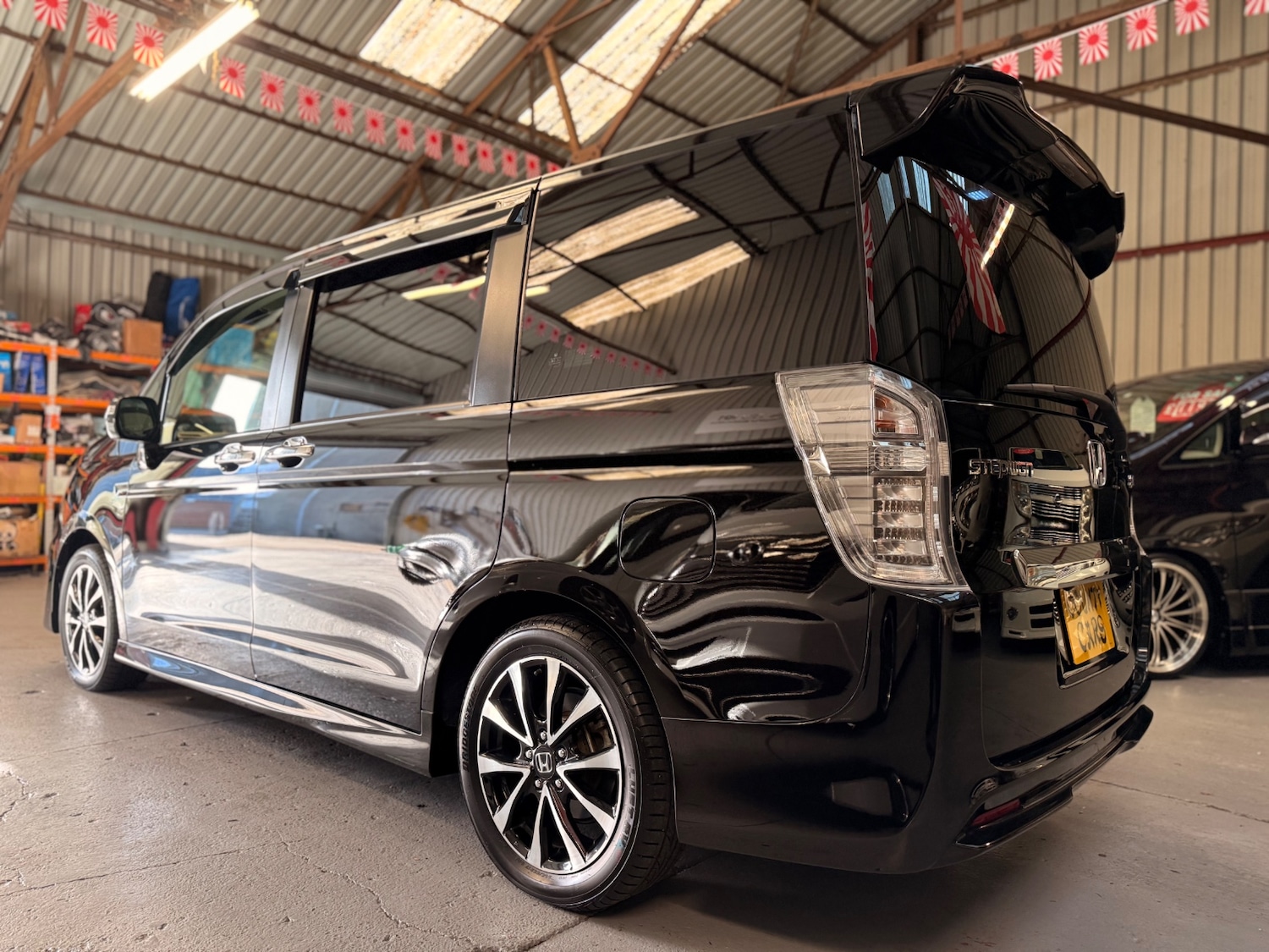 Used Honda Stepwagon 2014 for sale - 77019521: Photo 7