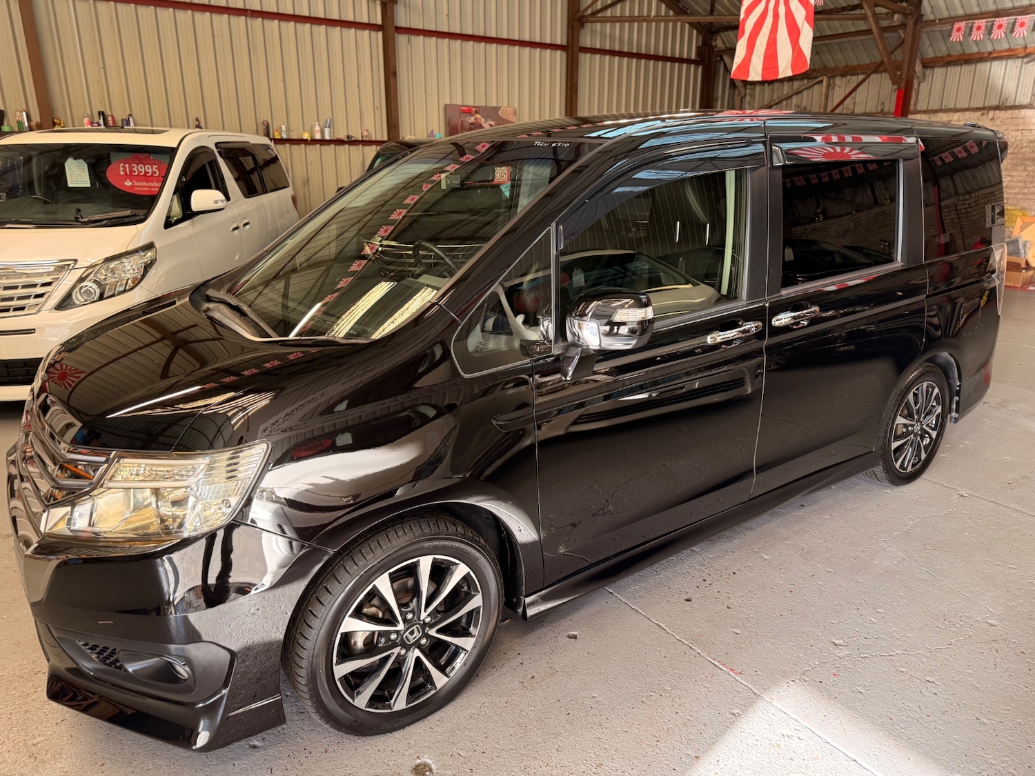 Used Honda Stepwagon 2014 for sale - 77019521: Photo 9