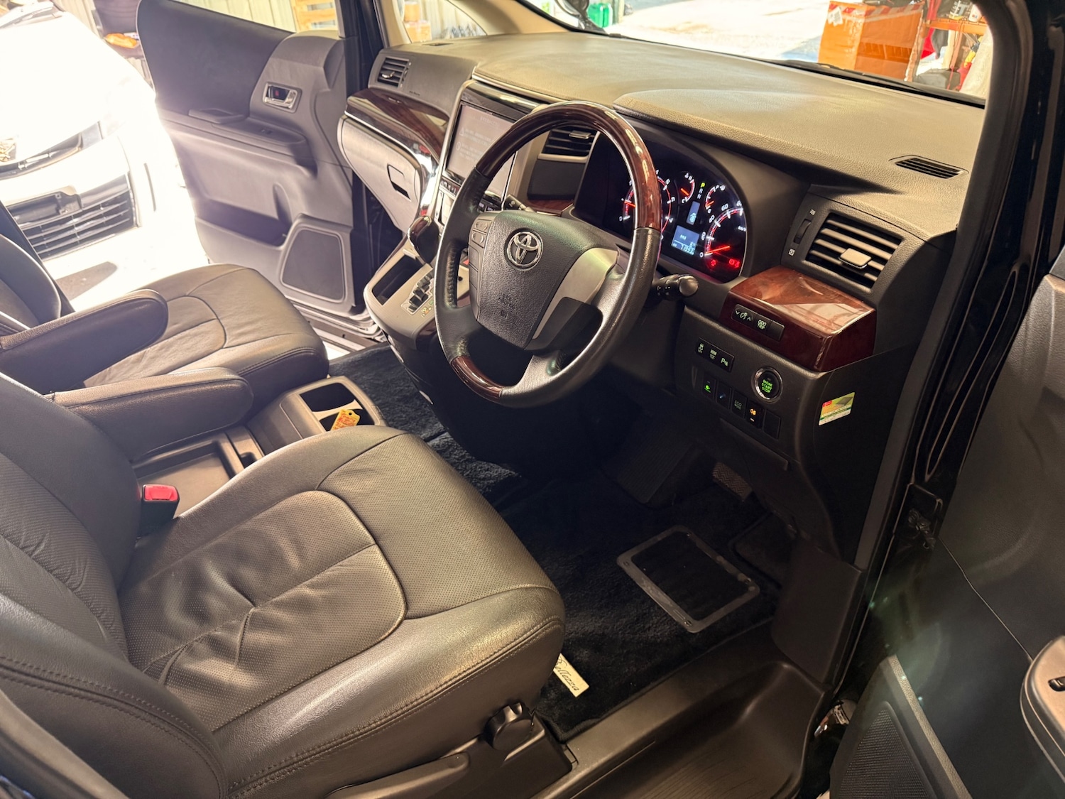 Used Toyota Alphard 2012 for sale - 77084247: Photo 11