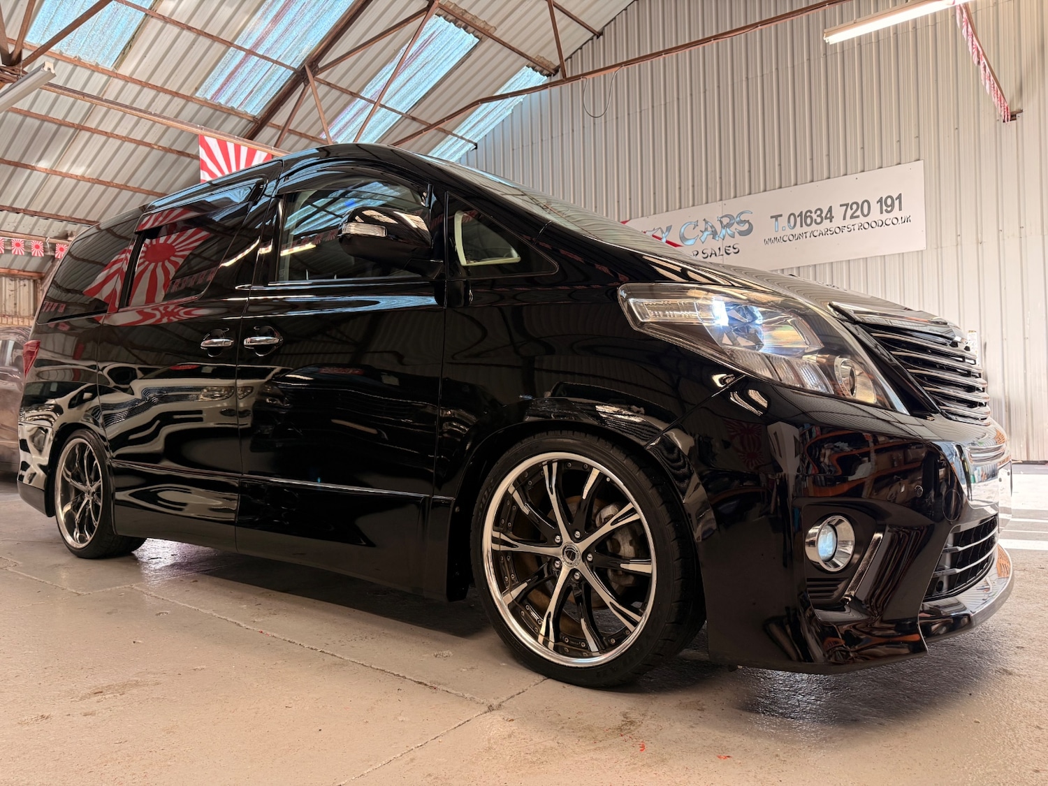 Used Toyota Alphard 2012 for sale - 77084247: Photo 2