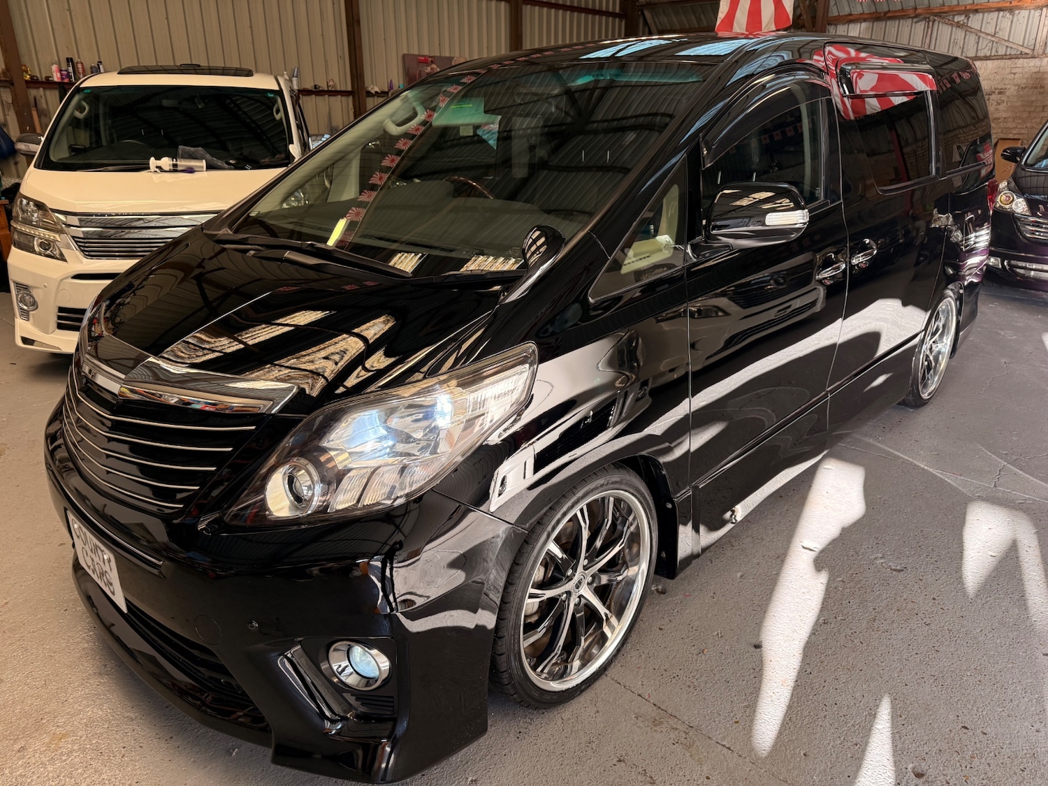 Used Toyota Alphard 2012 for sale - 77084247: Photo 4