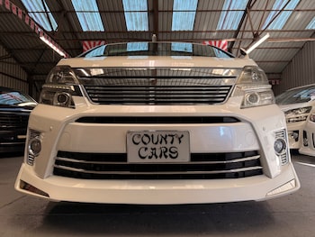 Used Toyota Vellfire 2013 for sale - 77084298: Photo