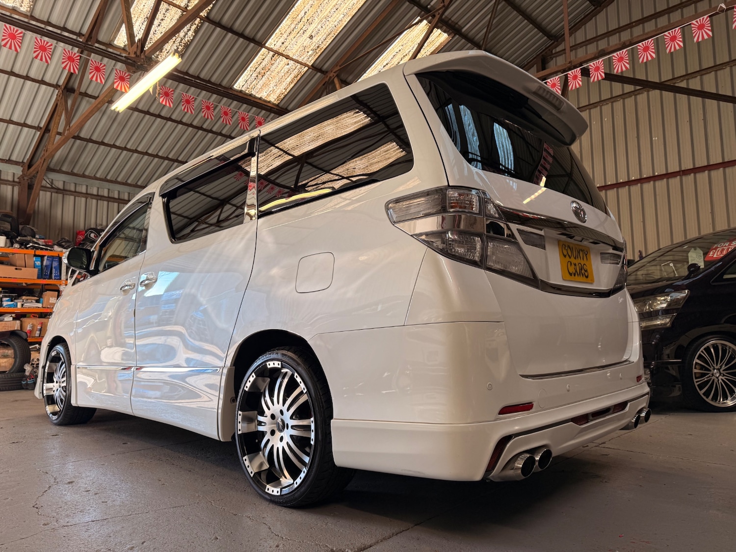 Used Toyota Vellfire 2013 for sale - 77084298: Photo 6