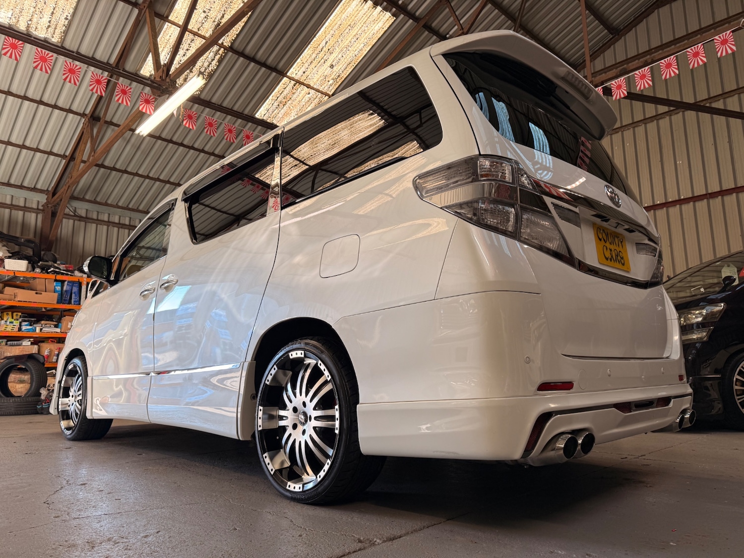 Used Toyota Vellfire 2013 for sale - 77084298: Photo 7