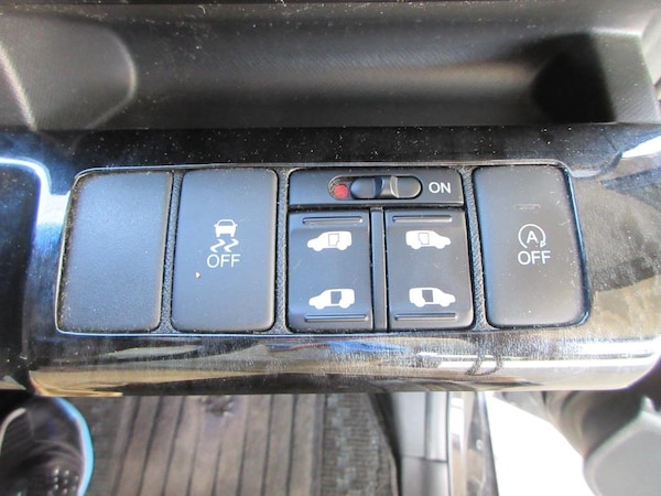 Used Honda Stepwagon 2012 for sale - 76098408: Photo 15