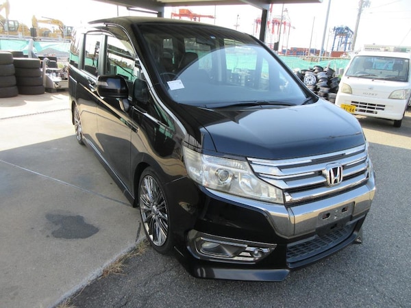 Used Honda Stepwagon 2012 for sale - 76098408: Photo 7