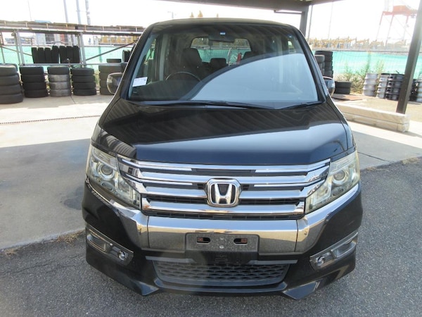 Used Honda Stepwagon 2012 for sale - 76098408: Photo 8