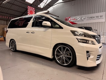 Used Toyota Vellfire 2012 for sale - 76974805: Photo