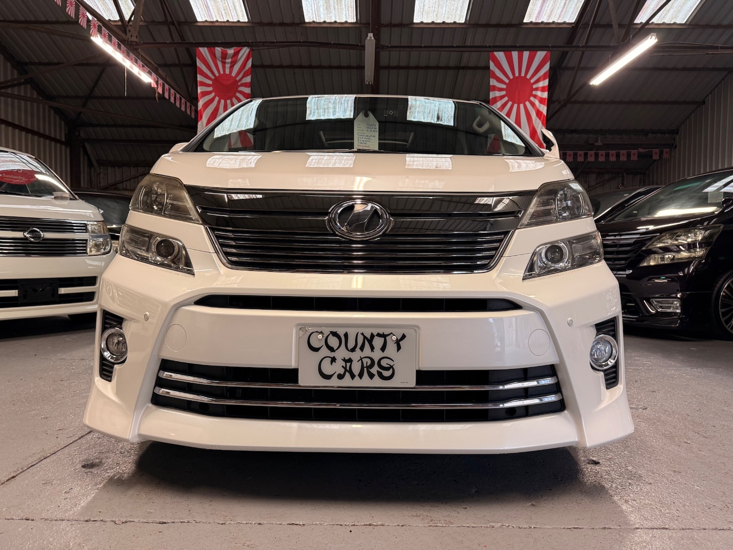 Used Toyota Vellfire 2012 for sale - 76974805: Photo 5